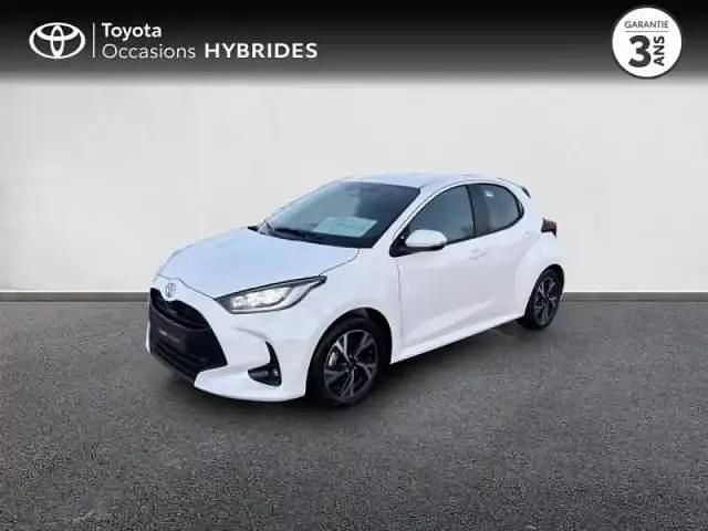 Nouvelle Toyota Yaris Hybrid Design 116 ch (85 kW) 2025 Blanc Berline