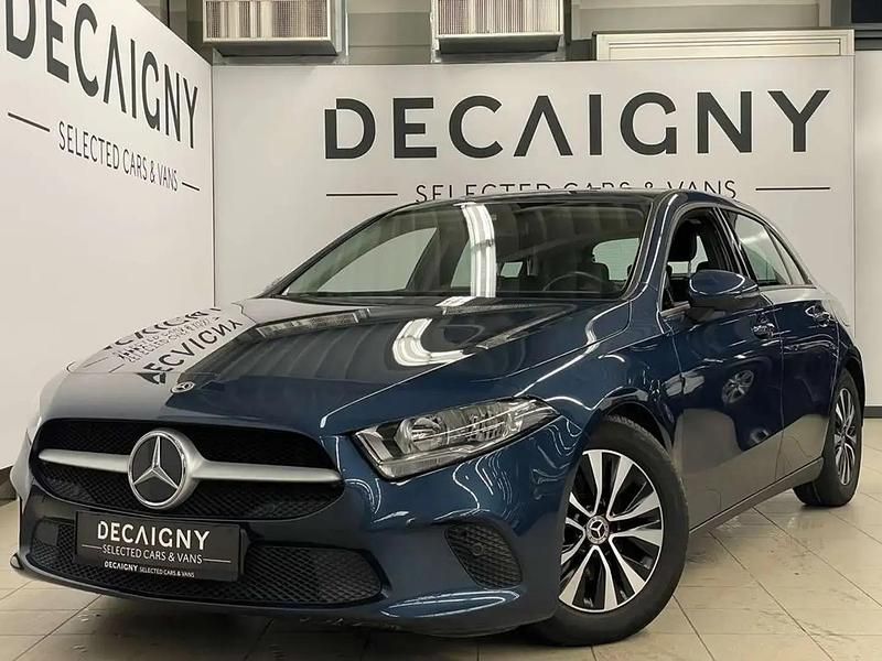 Bleu Utilisé 2021 Mercedes A180 Berline | 22 975 € (Bon prix) - Image 1/4