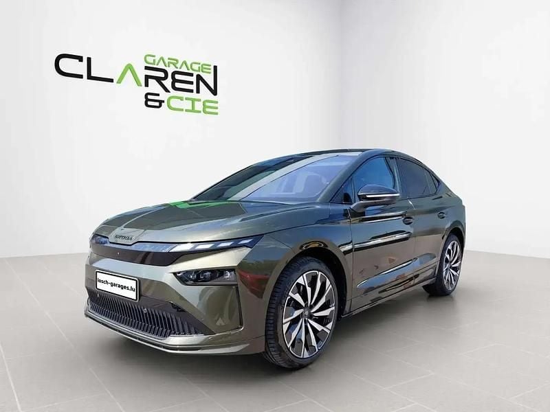 Vert Utilisé 2025 Skoda Enyaq iV SportLine SUV | 50 235 € - Image 1/4