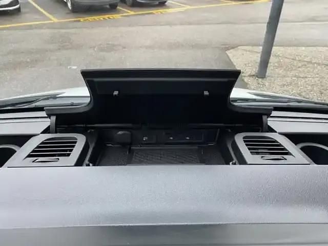 Occasion Mercedes Sprinter 170 ch (125 kW) 2024 Blanc arctique Van