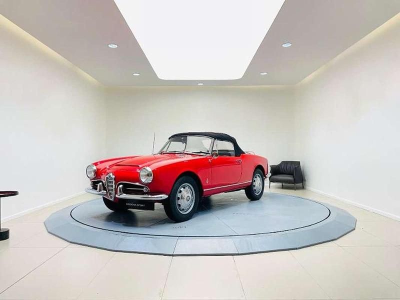 Occasion Alfa Romeo Giulia Spider 1966 Rouge Cabriolet