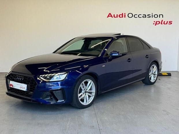 Bleu navarre métallisé Utilisé 2024 Audi A4 Competition Berline | 45 990 € (Bon prix) - Image 1/4