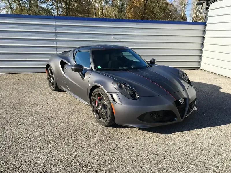 Gris Utilisé 2018 Alfa Romeo 4C Competizione Coupé | 105 000 € - Image 1/4