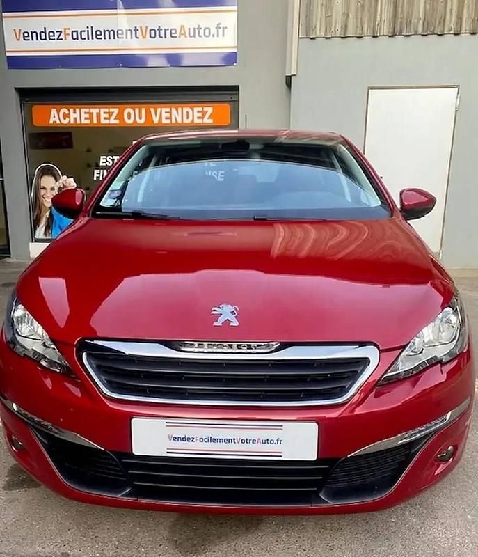 Rouge Utilisé 2016 Peugeot 308 Style Berline | 9 490 € (Prix assez cher) - Image 1/4