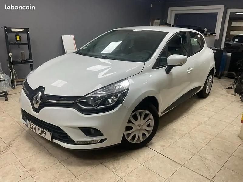 Blanc Occasion 2019 Renault Clio IV Citadine | 11 000 € (Prix juste) - Image 1/4