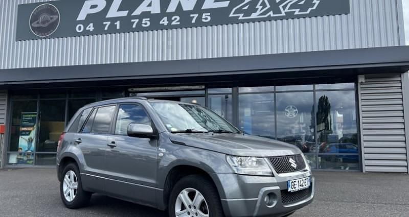 Gris Utilisé 2005 Suzuki Grand Vitara SUV | 10 700 € - Image 1/4