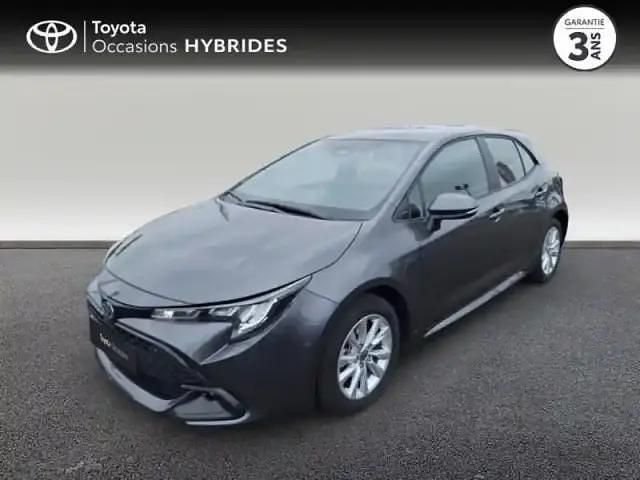 Gris Utilisé 2024 Toyota Corolla Berline | 24 890 € (Prix juste) - Image 1/4