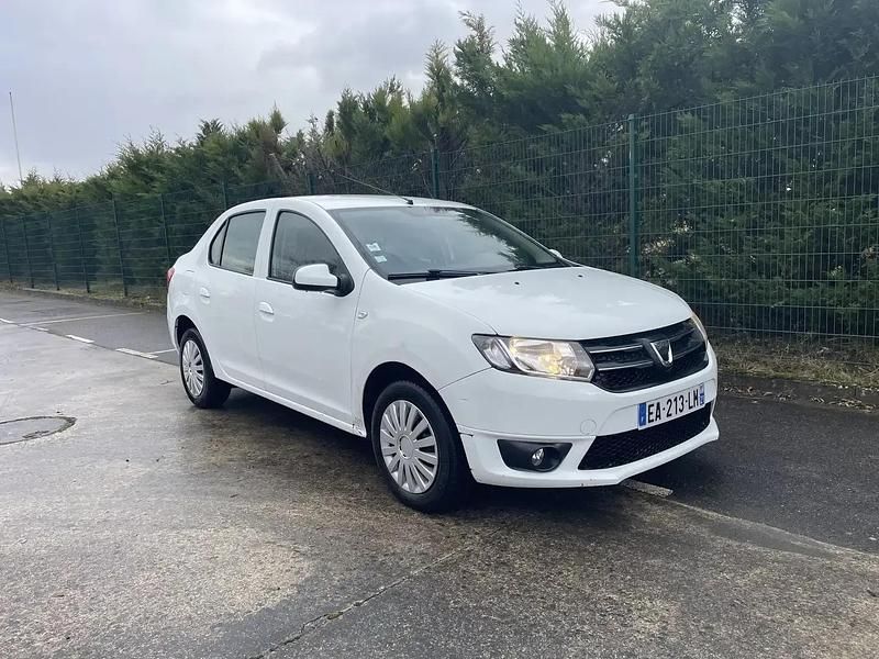 Occasion Dacia Logan Lauréate 90 ch (66 kW) 2015 Berline