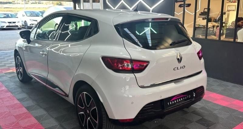Occasion Renault Clio IV LIMITED 121 ch (88 kW) 2014 Blanc Citadine