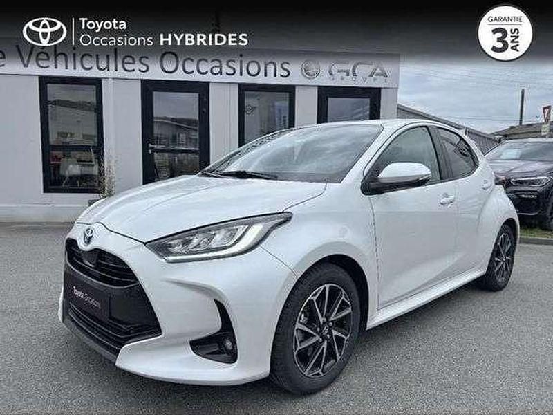 Utilisé 2022 Toyota Yaris Hybrid Design Berline | 21 380 € (Prix assez cher) - Image 1/1