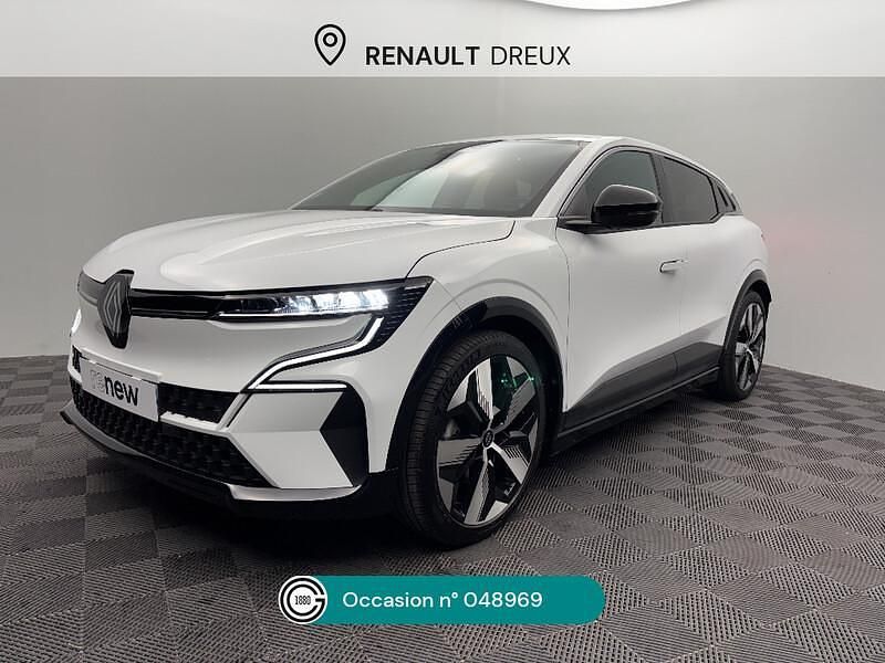 Blanc Occasion 2022 Renault Megane E-Tech Techno Berline | 23 990 € (Prix juste) - Image 1/4