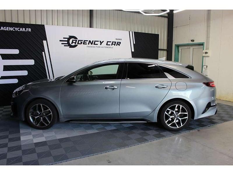 Occasion Kia ProCeed GT-Line 140 ch (102 kW) 2019 Gris Citadine