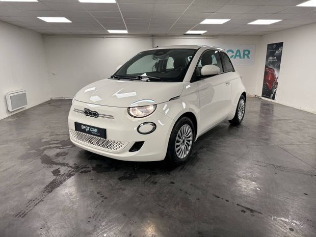Blanc Utilisé 2022 Fiat 500e Action Citadine | 11 490 € (Bon prix) - Image 1/4
