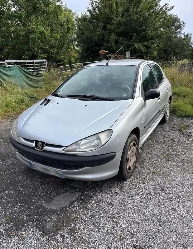 Utilisé 2002 Peugeot 206 Berline | 1 200 € - Image 1/4