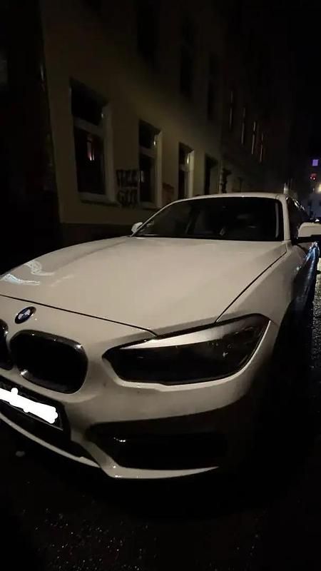 Occasion 2016 BMW 114 Executive Citadine | 10 500 € - Image 1/4