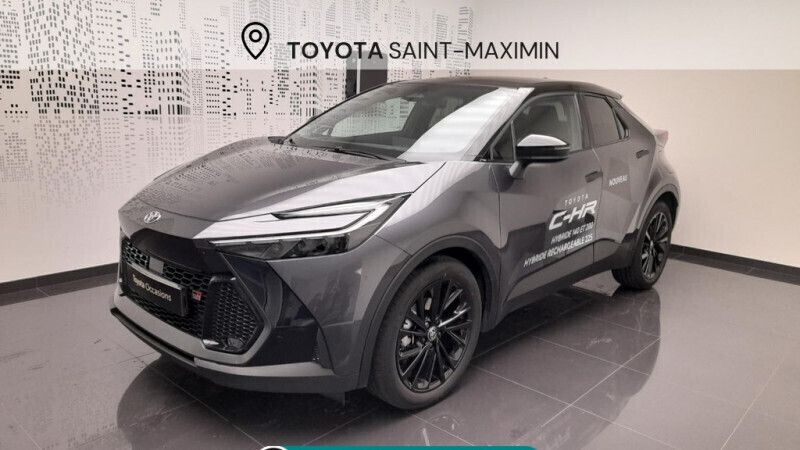 Utilisé 2024 Toyota C-HR Sport SUV | 38 990 € - Image 1/4