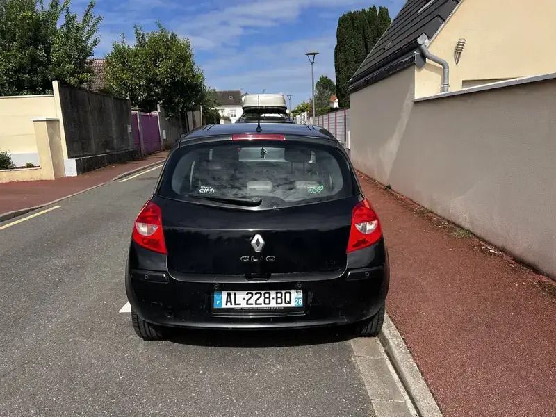 Image 2/4