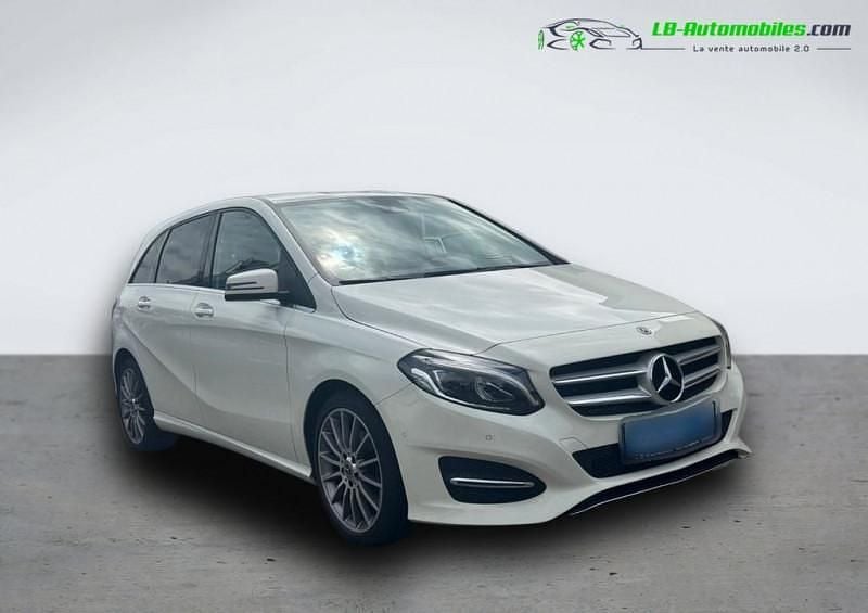 Utilisé 2018 Mercedes B200 Monospace | 17 900 € - Image 1/4