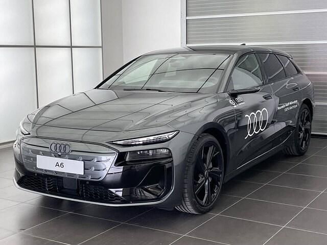 Gris daytona nacré Utilisé 2025 Audi A6 e-tron S-Line Break | 91 900 € (Prix assez cher) - Image 1/4