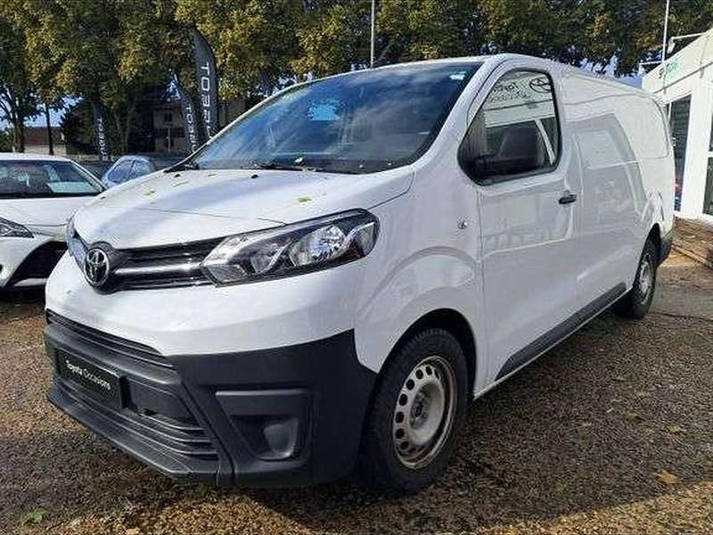 Utilisé 2023 Toyota Proace Van | 25 490 € (Prix juste) - Image 1/1