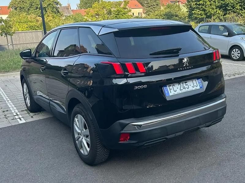 Utilisé 2018 Peugeot 3008 S SUV | 13 800 € (Prix juste) - Image 1/4