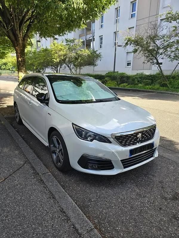 Blanc Utilisé 2018 Peugeot 308 S Break | 11 700 € (Bon prix) - Image 1/4