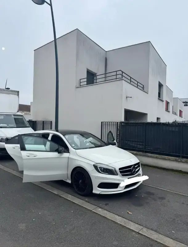 Utilisé 2013 Mercedes A250 Berline | 12 800 € (Super prix) - Image 1/4