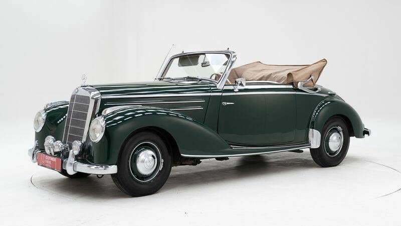 Vert Utilisé 1953 Mercedes 220 Cabriolet | 115 000 € - Image 1/4