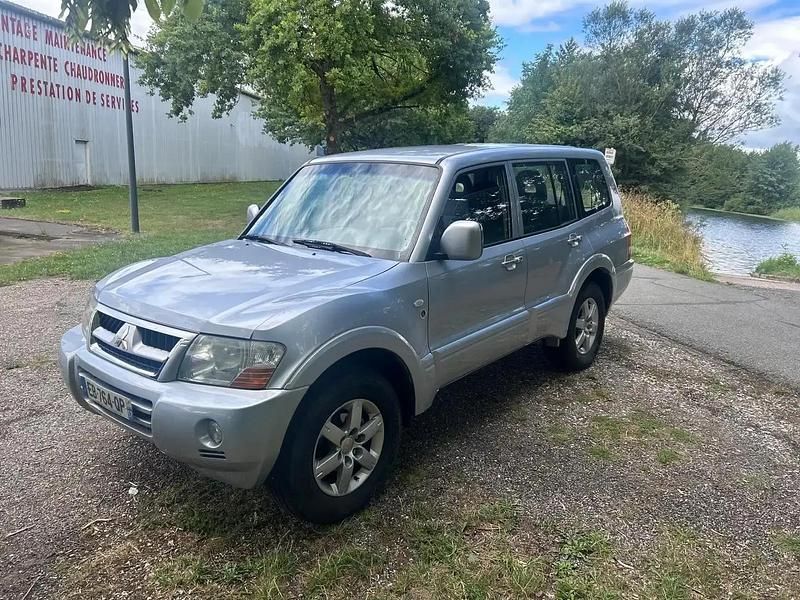 Utilisé 2005 Mitsubishi Pajero Instyle SUV | 8 900 € - Image 1/4