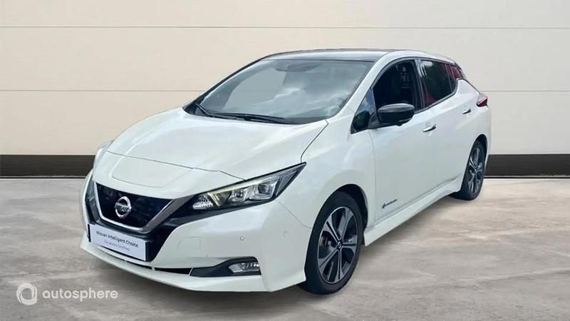 Blanc Utilisé 2018 Nissan Leaf Tekna Citadine | 10 999 € (Prix juste) - Image 1/4