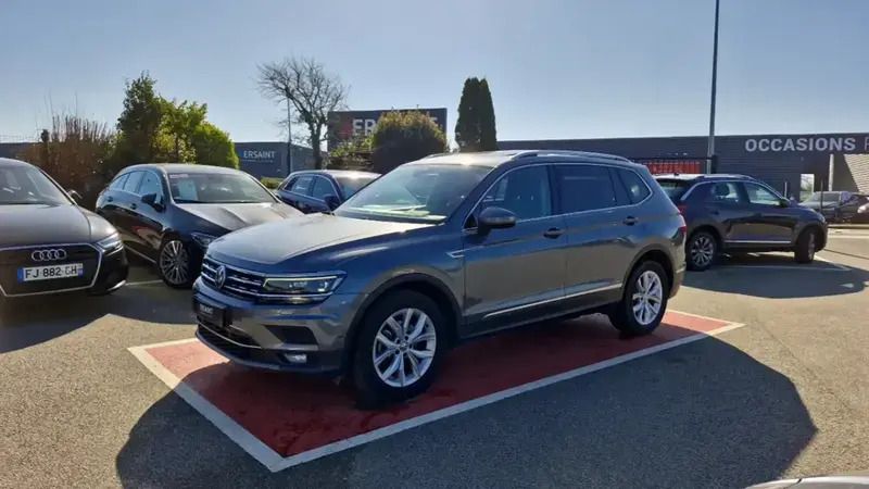 Utilisé 2019 VW Tiguan Allspace SUV | 24 990 € (Prix juste) - Image 1/4