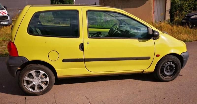 Jaune Utilisé 2000 Renault Twingo Citadine | 1 300 € - Image 1/4