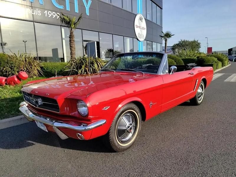 Rouge Occasion 1964 Ford Mustang Cabriolet | 62 900 € - Image 1/4