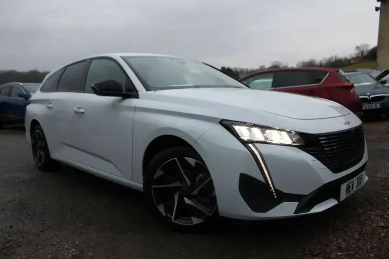 Nouvelle 2024 Peugeot 308 Allure Break | 29 500 € (Prix juste) - Image 1/4