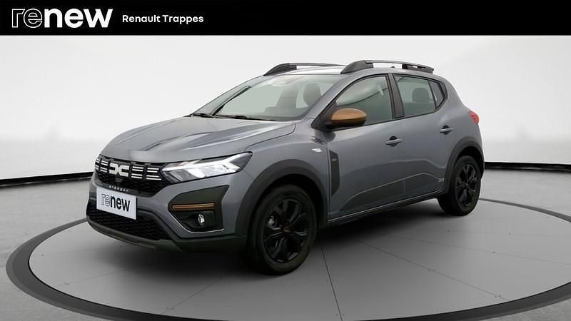 Gris Occasion 2025 Dacia Sandero Extreme Citadine | 17 380 € (Prix juste) - Image 1/4