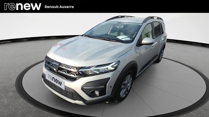 Gris Occasion 2022 Dacia Jogger Essentiel Monospace | 16 890 € (Prix juste) - Image 1/4