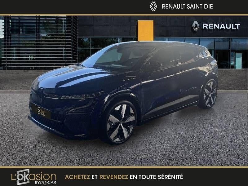 Bleu Occasion 2023 Renault Mégane Techno Berline | 26 909 € (Prix juste) - Image 1/4