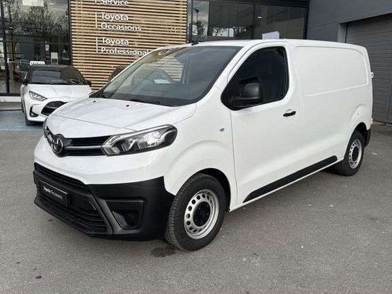 Utilisé 2023 Toyota Proace Van | 27 890 € (Prix juste) - Image 1/1