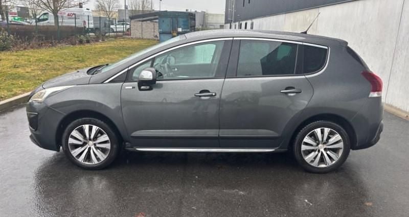 Occasion Peugeot 3008 Style 120 ch (88 kW) 2016 Gris SUV