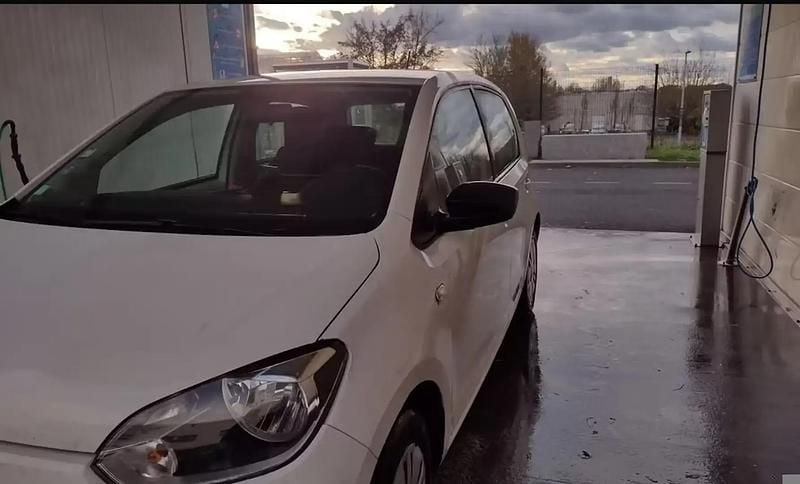 Utilisé 2024 VW up! Cup Citadine | 4 900 € - Image 1/4