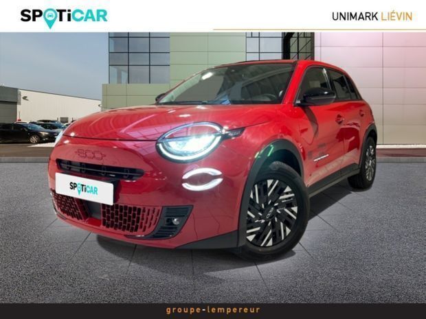 Rouge Utilisé 2023 Fiat 600E Red | 25 490 € (Prix juste) - Image 1/4