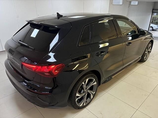 Occasion Audi A3 S-Line 150 ch (110 kW) 2023 Noir mythe métallisé Berline