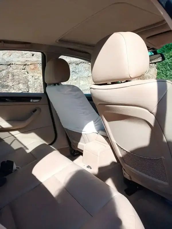 Utilisé 2003 BMW 325 Break | 8 500 € - Image 1/4