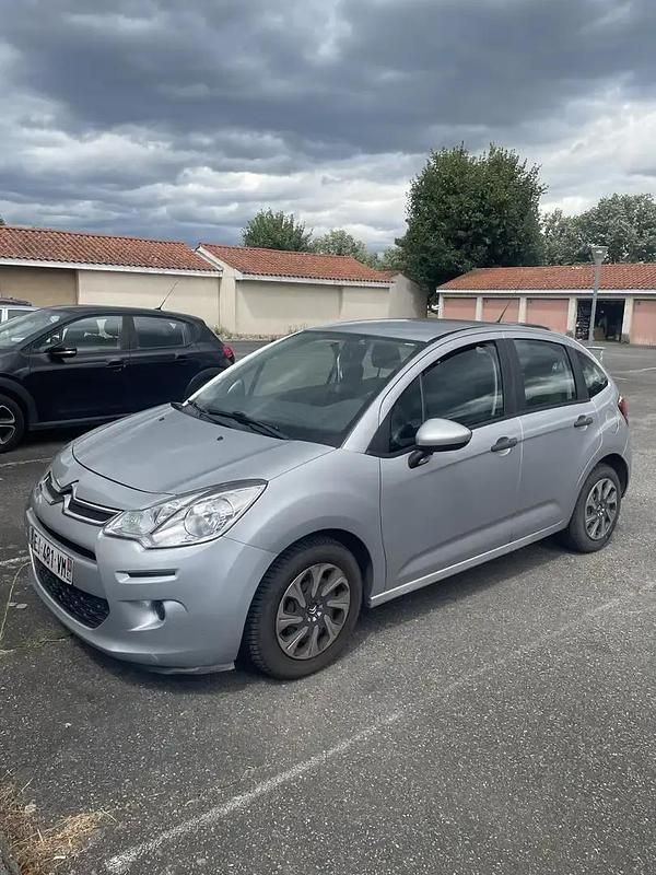 Utilisé 2017 Citroën C3 Attraction Citadine | 3 800 € - Image 1/4