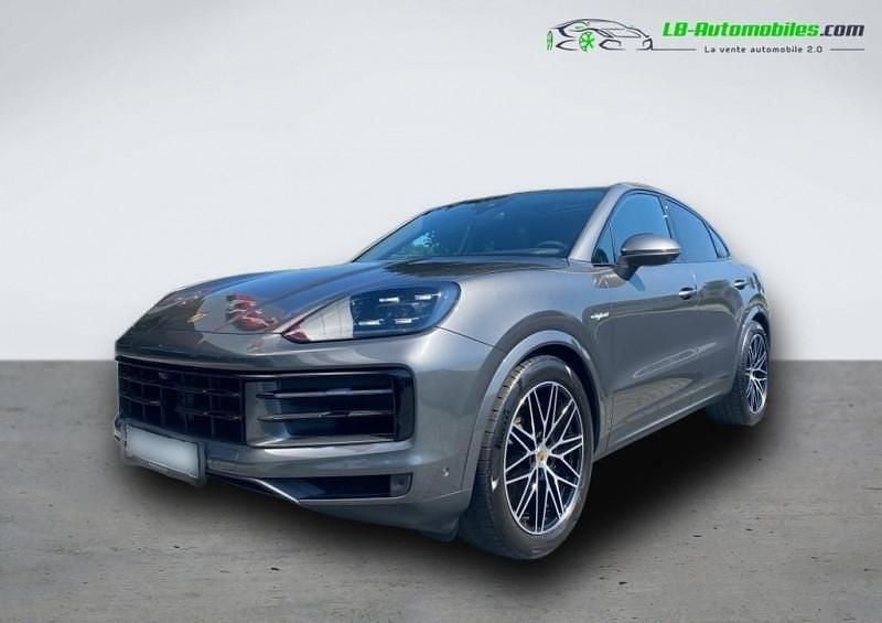 Utilisé 2024 Porsche Cayenne SUV | 117 200 € (Prix juste) - Image 1/4