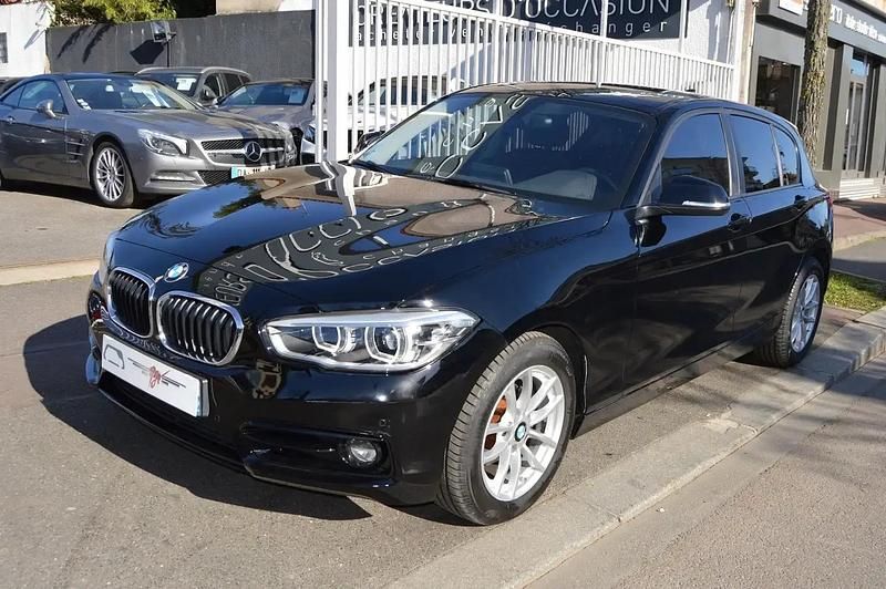 Noir Utilisé 2017 BMW 116 Citadine | 17 490 € (Prix juste) - Image 1/4