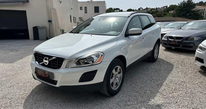 Blanc Occasion 2012 Volvo XC60 SUV | 11 900 € - Image 1/4