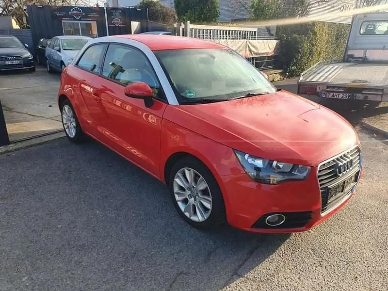 Rouge Utilisé 2012 Audi A1 Ambition Citadine | 7 490 € (Bon prix) - Image 1/4