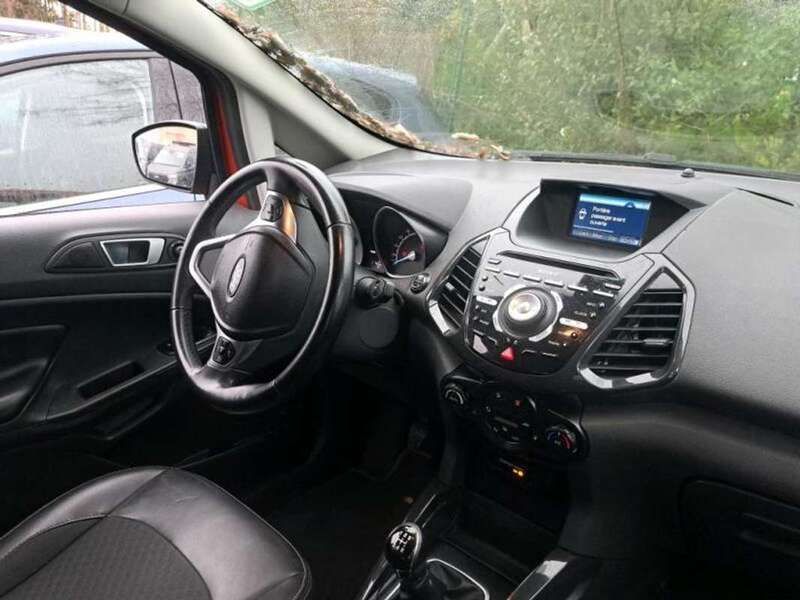 Image 4/4