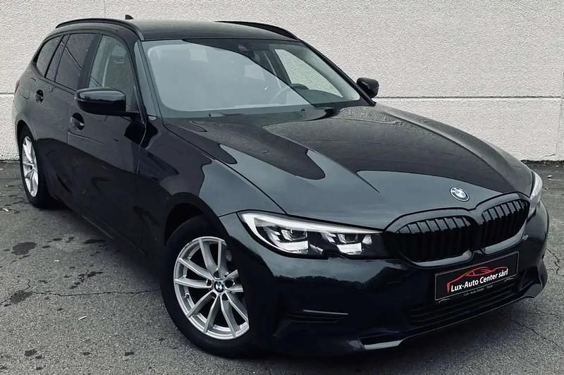 Noir Utilisé 2021 BMW 316 Break | 23 900 € (Prix juste) - Image 1/4